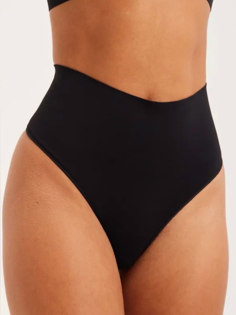 Spanx Ecocare Seamless Shaping NWT Black Thong S